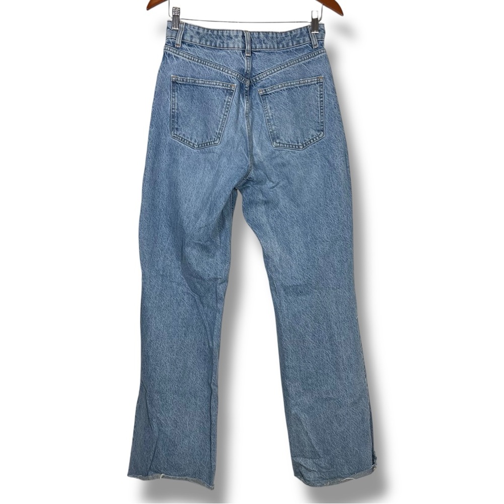 Zara High Rise Wide Leg Jeans Ripped Knees and Frayed Hem Light Blue Wash - Picture 2 of 6
